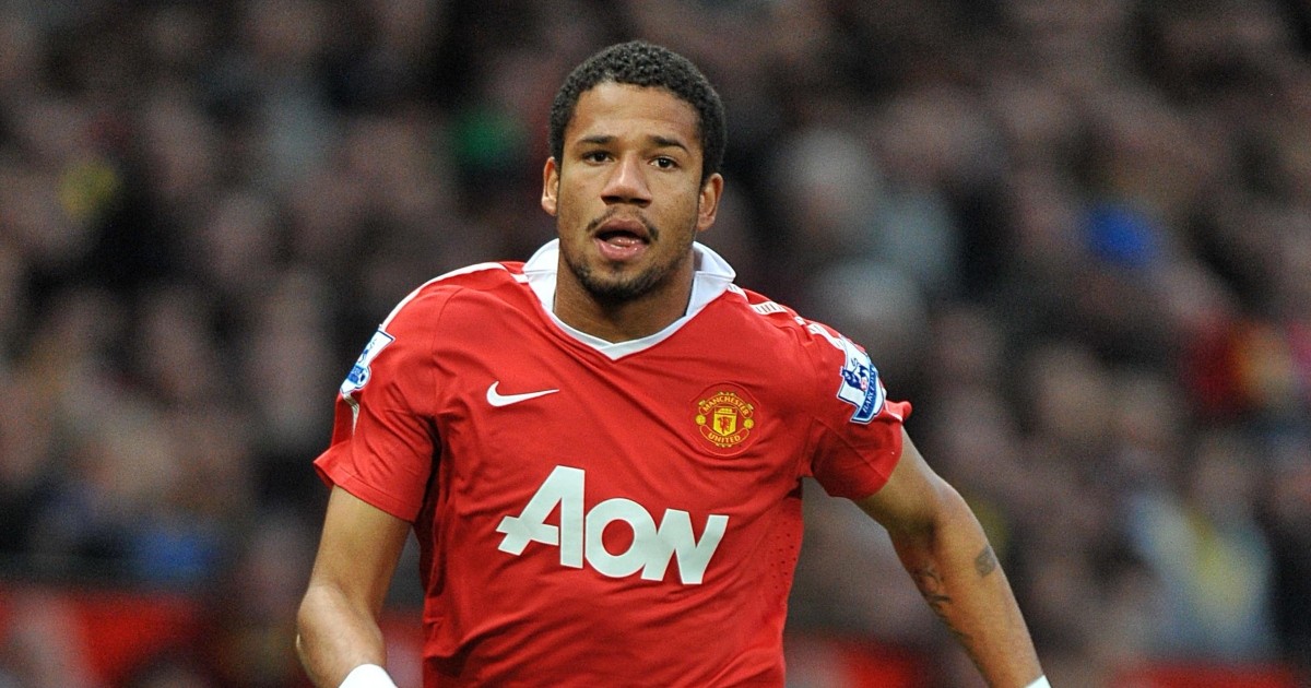 bebe-manchester-united-2010-2227-1705738723.jpg