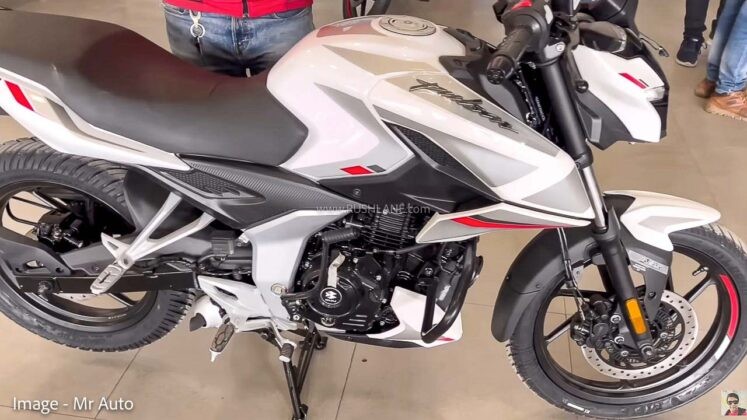 ‘Vua côn tay' 150cc mới giá 33 triệu đồng về đại lý: Thiết kế thể thao ăn đứt Yamaha Exciter, có ABS ảnh 5