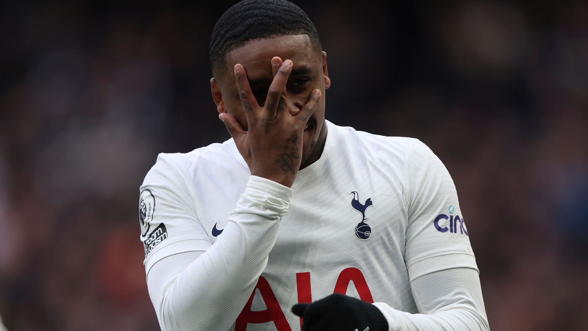 skysports-steven-bergwijn-tottenham-5727966-1706745333.jpg