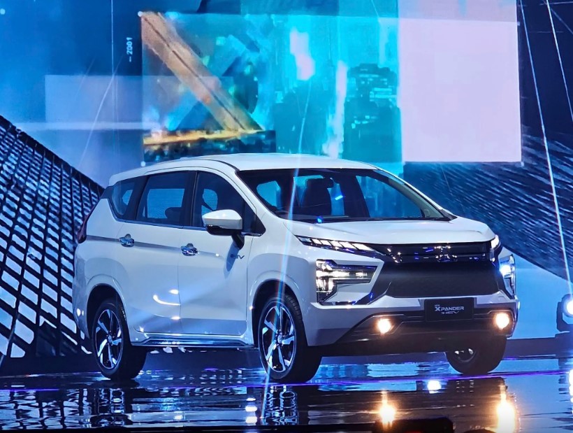 Mitsubishi Xpander HEV ra mắt với giá rẻ giật mình chỉ 602 triệu đồng, động cơ hybrid tiết kiệm xăng ảnh 1