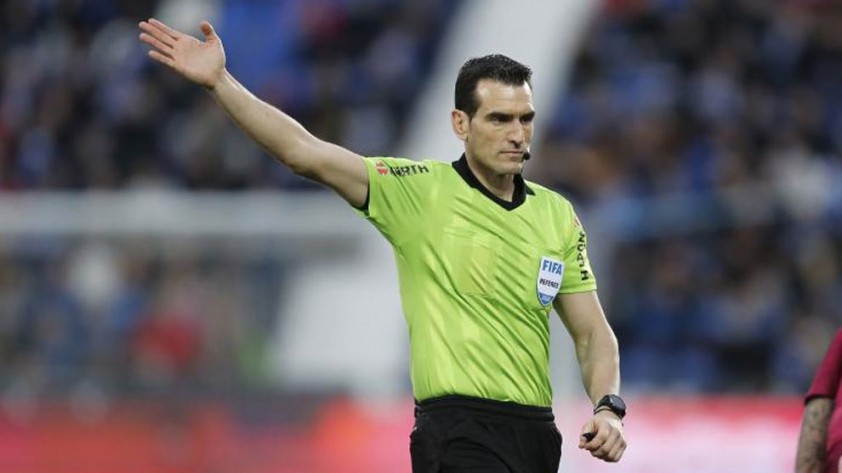 referee-1707411579-1707485685.jpg