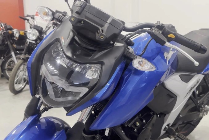 ‘Ông hoàng côn tay’ 160cc giá 38 triệu đồng đẹp hơn Yamaha Exciter và Honda Winner X, có ABS 2 kênh ảnh 3