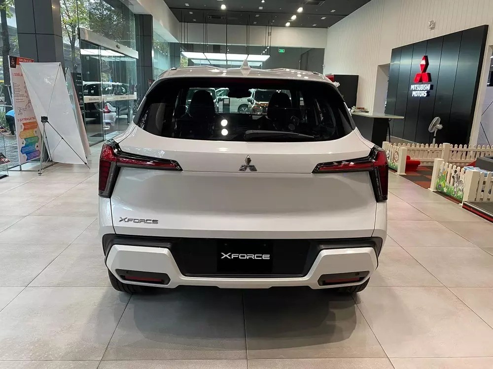 mitsubishi-xforce-5-6033-1707951981.jpg
