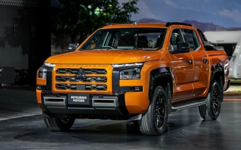 mitsubishi-triton-the-he-moi-ra-1-1708351056.jpg
