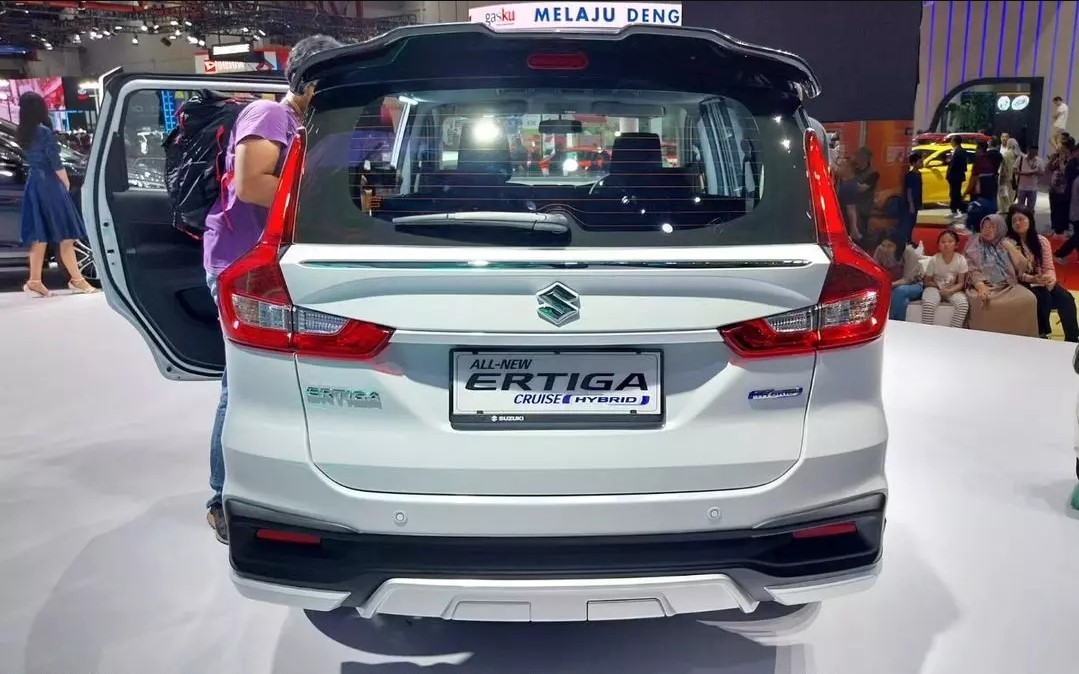 Suzuki ra mắt ‘ông hoàng MPV’ mới giá 455 triệu đồng, có động cơ hybrid hạ gục Mitsubishi Xpander ảnh 5