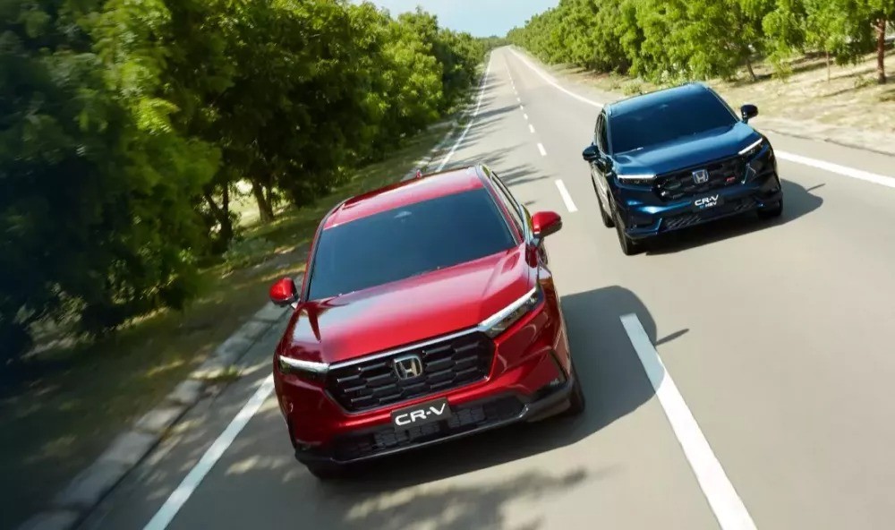 honda-cr-v-1708703037.jpg