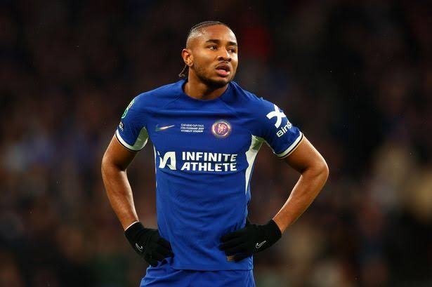 nkunku-chelsea-chan-thuong-1709040484.jpg