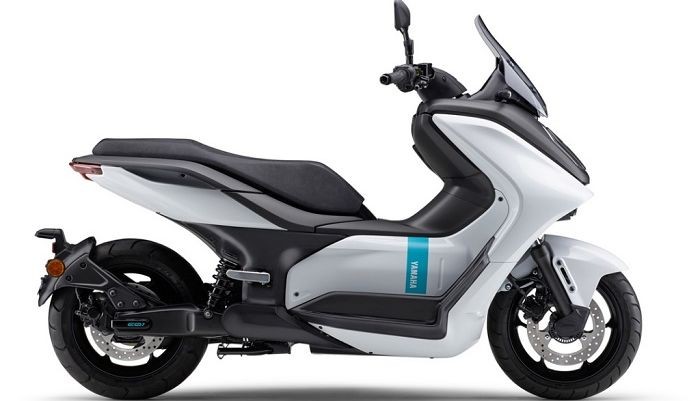 Tin xe trưa 3/3: Honda Vision giảm giá cực mạnh đầu tháng 3/2024, rẻ hơn xe số Honda Future ảnh 2