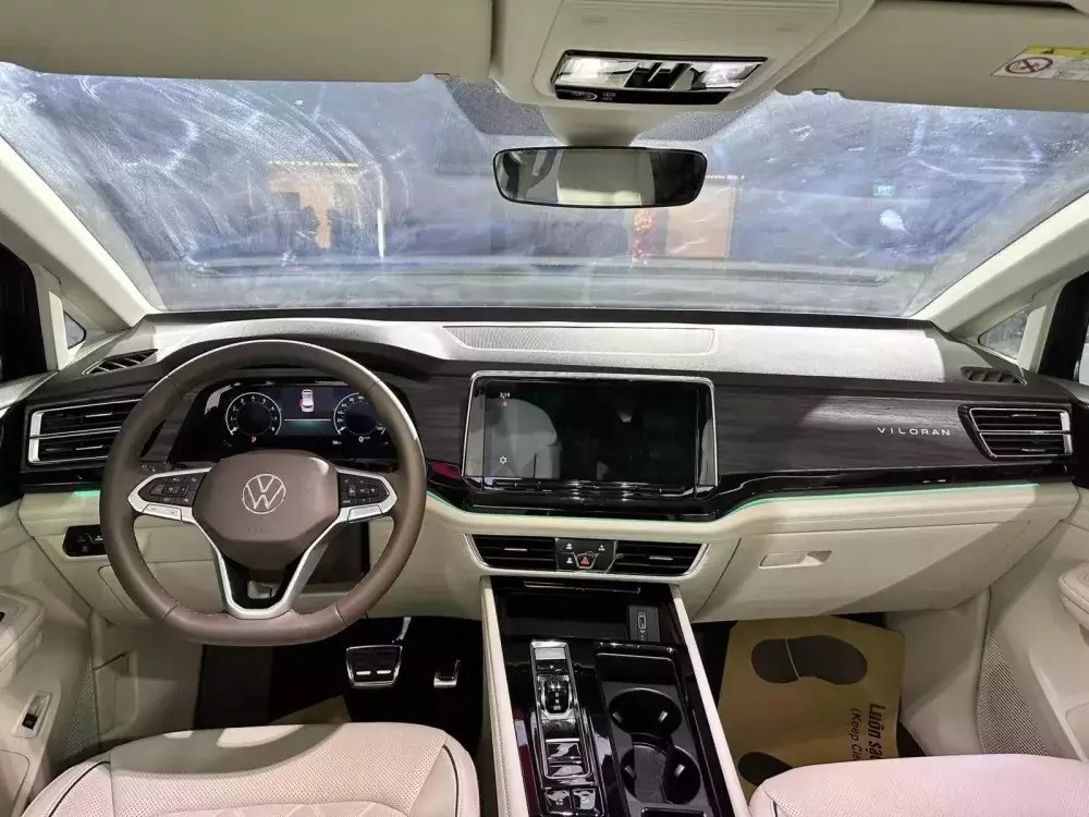 volkswagen-viloran-1-1709520897.jpg