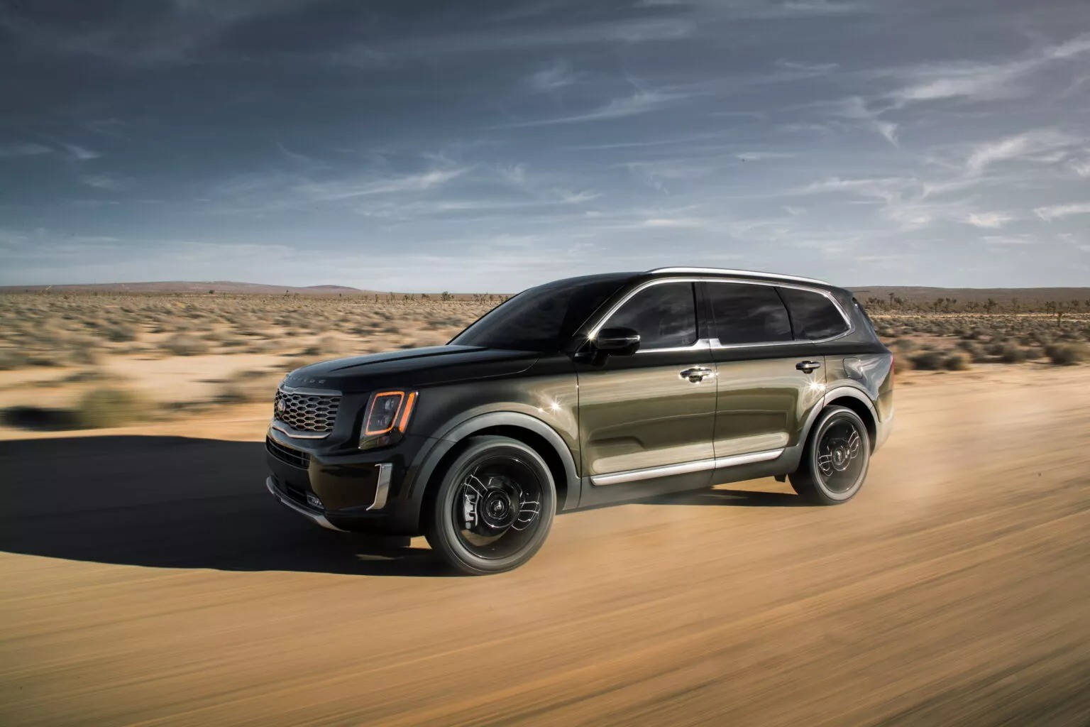 2020-kia-telluride-2-1536x1024-1709687719.jpg