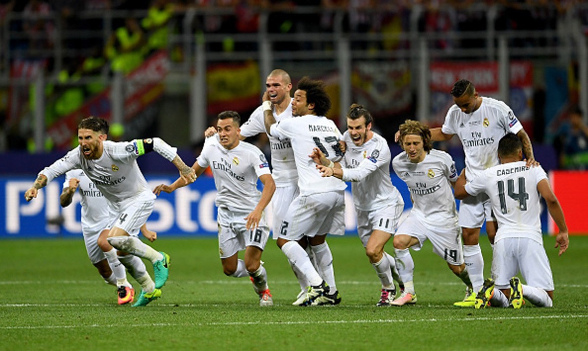 real-madrid-players-celebrate-celebrates-after-winning-the-champions-league-final-2016-1710289789.jpg