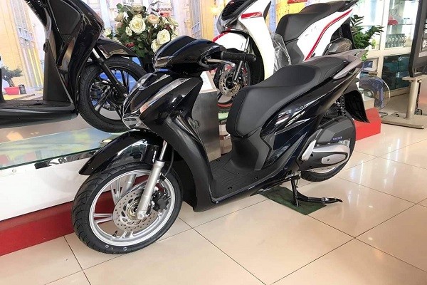 Tin xe 14/3: ‘Ông hoàng’ xe ga 150cc giá 54 triệu đồng ra mắt có ABS như Honda SH, đe nẹt Air Blade ảnh 4