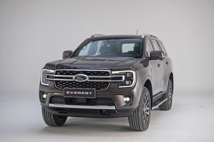 ford-everest-platinum-8-1710476385.jpg