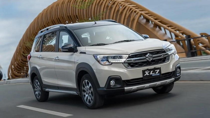 Quên Mitsubishi Xpander đi, Suzuki ra mắt mẫu MPV tuyệt đẹp có động cơ hybrid giá chỉ 528 triệu đồng ảnh 3