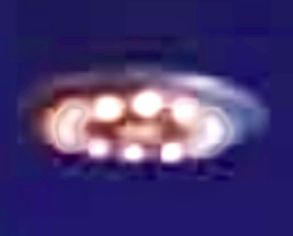 ufo-amupac-4-1711080520.jpg
