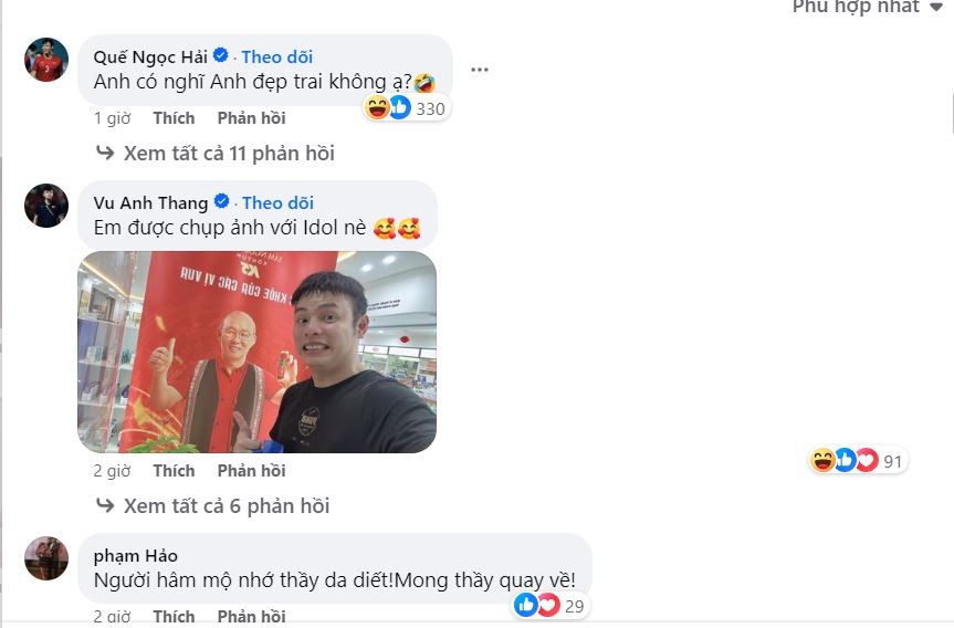 nguoi-ham-mo-binh-luan-hlv-park-hang-seo-1711357614.JPG