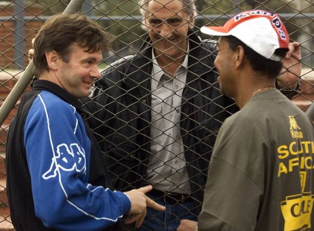 philippe-troussier-world-cup-1998-1265-1711708337.jpg