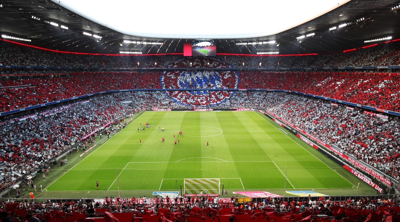 munich-football-arena-1712206711.jpg
