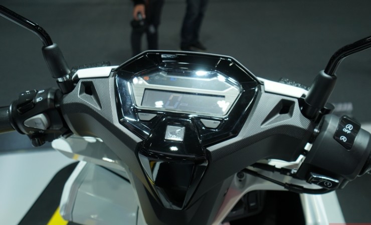 Cận cảnh ‘vua xe ga' thể thao Honda 160cc giá từ 44 triệu đồng thay thế Air Blade, trang bị như SH ảnh 10