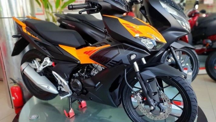 Tin xe trưa 7/4: Honda Winner X giảm giá sâu chưa từng thấy, nhăm nhe chèn ép Yamaha Exciter ảnh 1