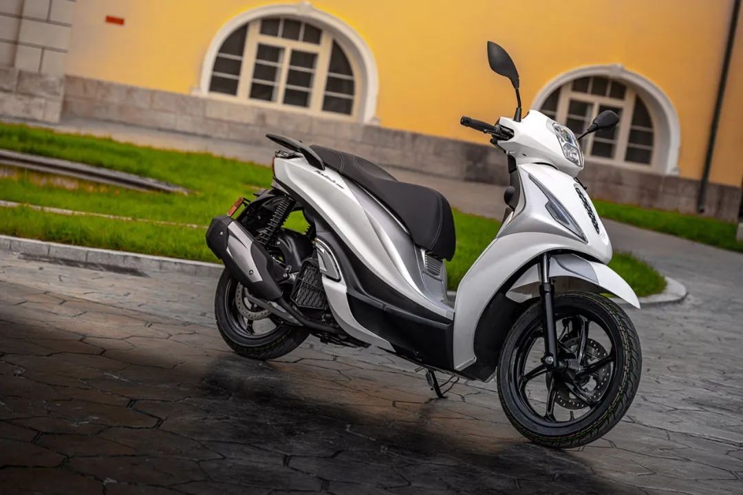 ‘Cơn ác mộng’ của Honda SH ra mắt: Thiết kế sang hơn Air Blade, có ABS 2 kênh, giá chỉ 49 triệu đồng ảnh 2