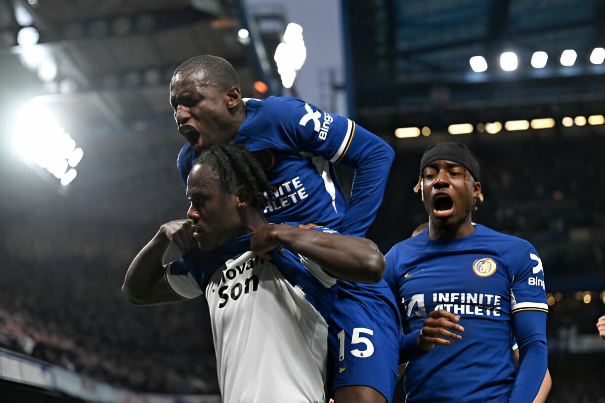 ket-qua-chelsea-tottenham-1-1714686317.jpg
