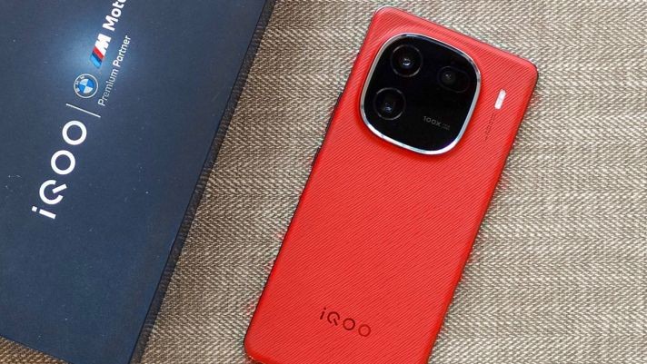 iqoo-5-06042024163140-1716890893.jpg