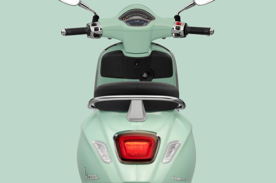 xe-tay-ga-vespa-6-1717060140.jpg