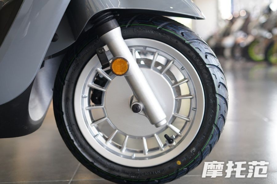 Quên SH Mode đi, ‘nữ hoàng’ xe ga 150cc ra mắt: Đẹp mê ly, có ABS 2 kênh, giá rẻ như Air Blade 125 ảnh 7