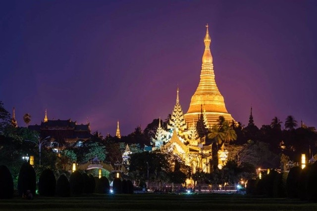 myanmars-shwedagon-pagoda-at-dusk-1929-1717407275.jpg