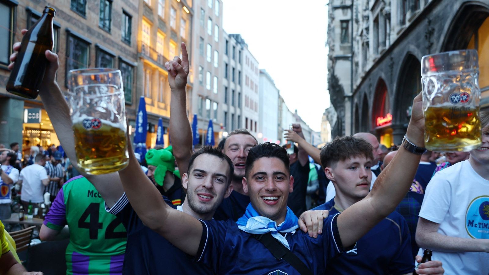 skynews-scotland-fans-munich-6581109-1718346263.jpg