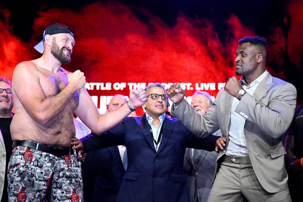 phia-tyson-fury-325663-1694574418.jpg