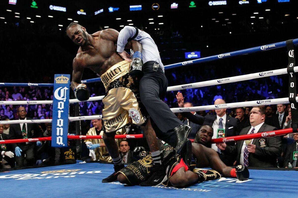 nhung-pha-knock-out-an-tuong-lam-nen-ten-tuoi-cua-deontay-wilder-365109-1701338775.jpg