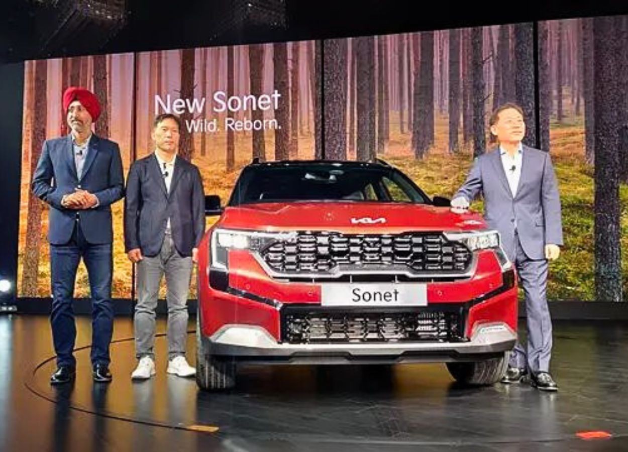 Kia Sonet 2024 Ra Mắt: Thiết Kế Lột Xác, ‘tràn Ngập’ Tính Năng Hỗ Trợ ...