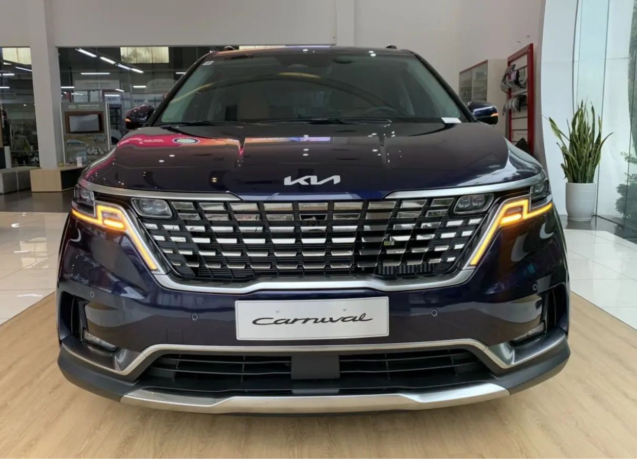 kia-1704017730.jpg