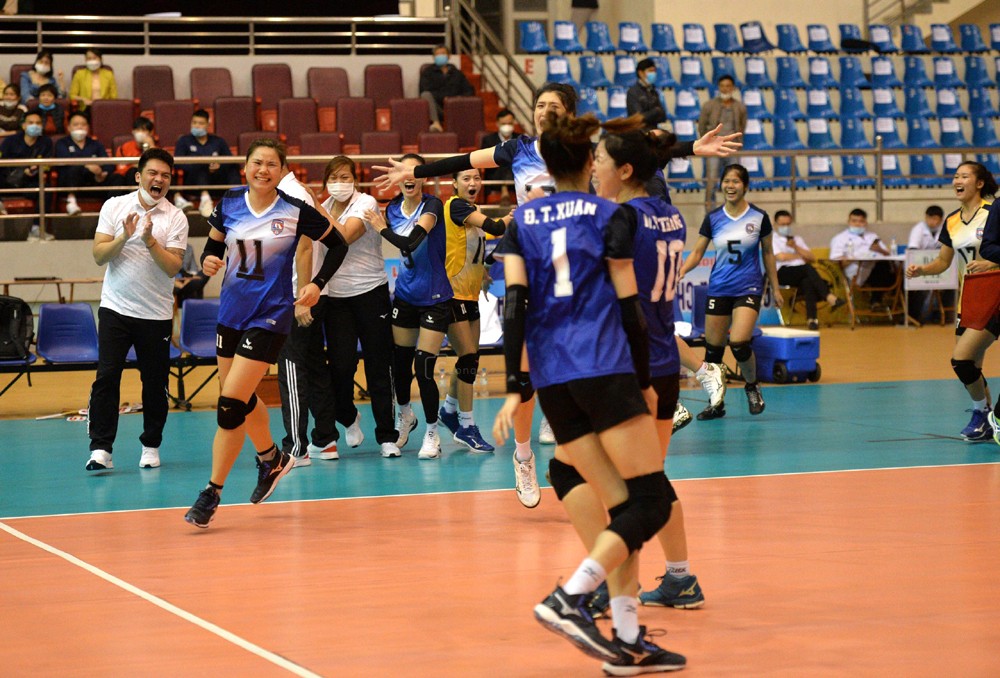 nu-quang-ninh-1710130646.jpeg