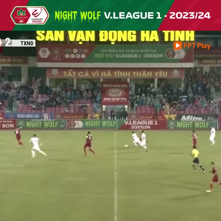 cung-nhin-lai-man-trinh-dien-cua-van-toan-tai-mua-giai-vleague-1-2023-24-vua-qua-vantoan-vpf-nightwolf-jogarbola-donglucsport-fptplay-samngoclinhkontumk5-vleague1-shinetogether-biasaovang-1721475223.mp4