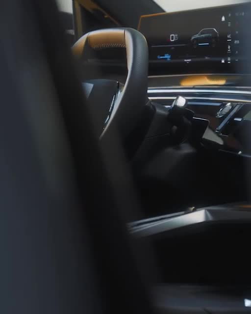 new-peugeot-e-5008-first-sneek-peak-1709105645.mp4