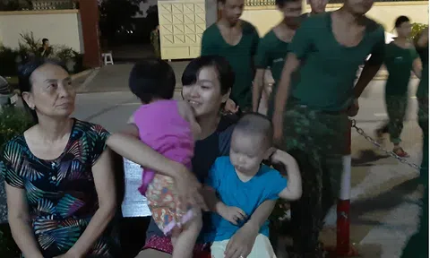 Dành giụm tiền gửi của con đi lao động nước ngoài gửi về đóng BHXH tự nguyện cho con!
