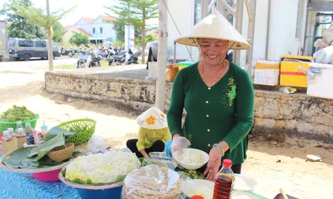 Về Hội An xem hội thi ẩm thực "Bếp Làng chài"