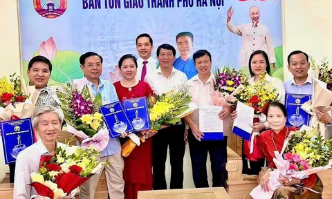 Tín ngưỡng thờ Mẫu Tam phủ của người Việt: Thế nào là thực hành tín ngưỡng thờ Mẫu? (Kỳ 1)