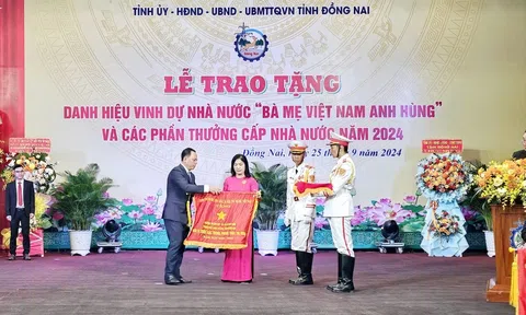 Thành tích xuất sắc của Trường THCS Lê Quý Đôn là tâm huyết của cô giáo Hiệu trưởng và tập thể sư phạm nhà trường