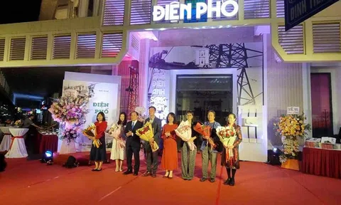 Triển lãm nghệ thuật và giới thiệu sách "Điện phố" tại Thủ đô