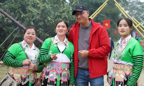 Cầu nối quảng bá văn hóa dân tộc tới du khách