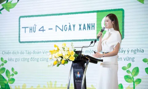 Hoa hậu Lương Thùy Linh tiết lộ việc thường làm vào Thứ 4 hàng tuần