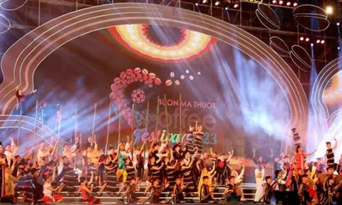 Kắk Lắk: Sôi động, đa sắc màu trước giờ khai mạc Lễ hội Cà phê