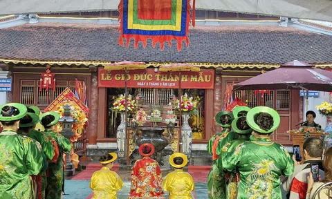 Nghệ An: Linh thiêng Lễ giỗ Đức Thánh Mẫu Liễu Hạnh