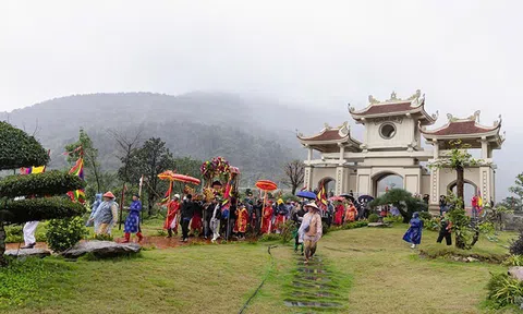 Quảng Trạch, tỉnh Quảng Bình diễn ra lễ hội Hoành Sơn Thánh Mẫu năm 2025