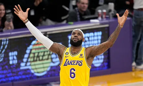 Lebron James úp mở khả năng tham dự Olympic 2024