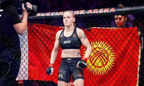 "Bullet Valentina" sẵn sàng cho màn tái đấu với Alexa Grasso tại UFC Fight Night 227